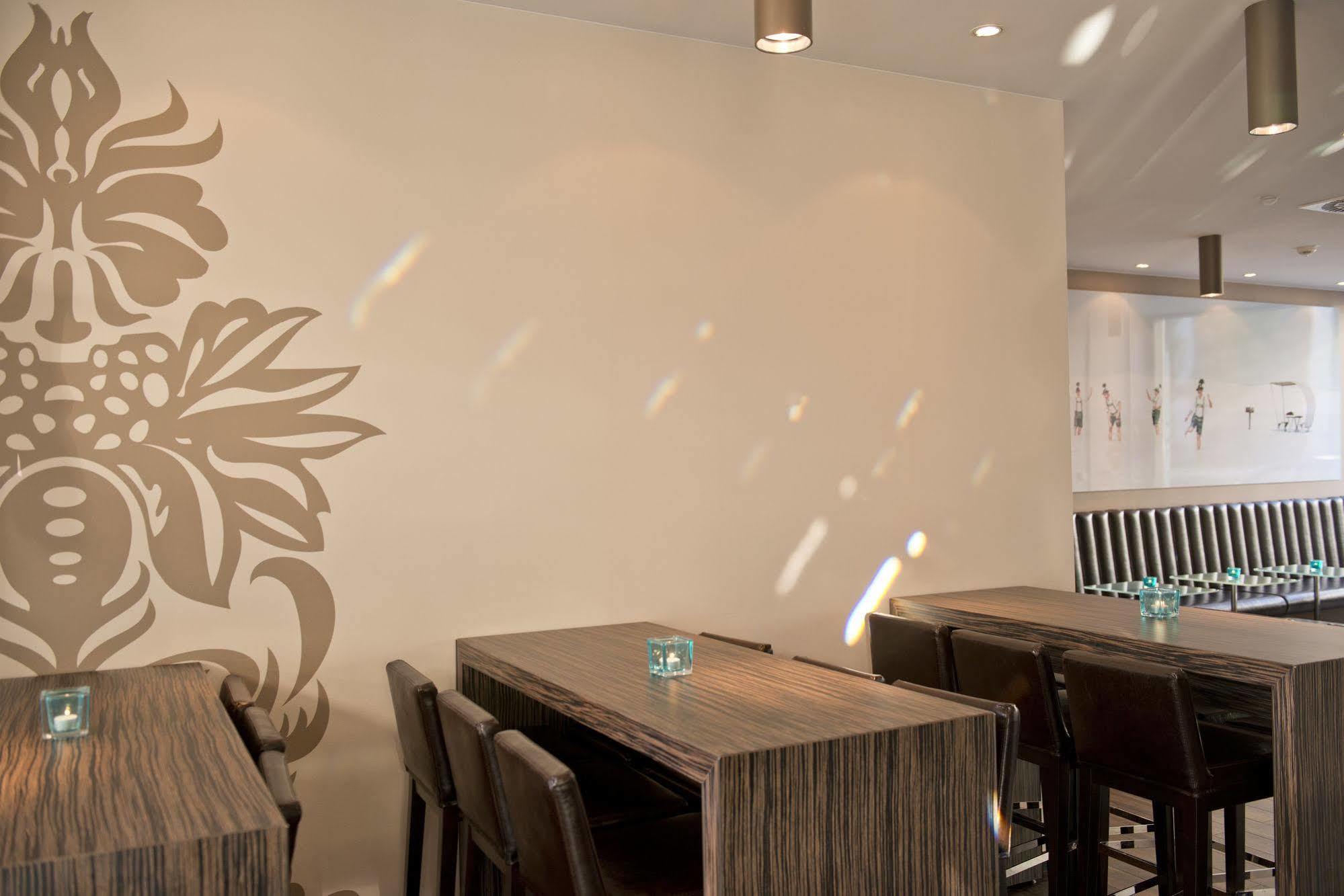 Motel One Muenchen-Westend 外观 照片